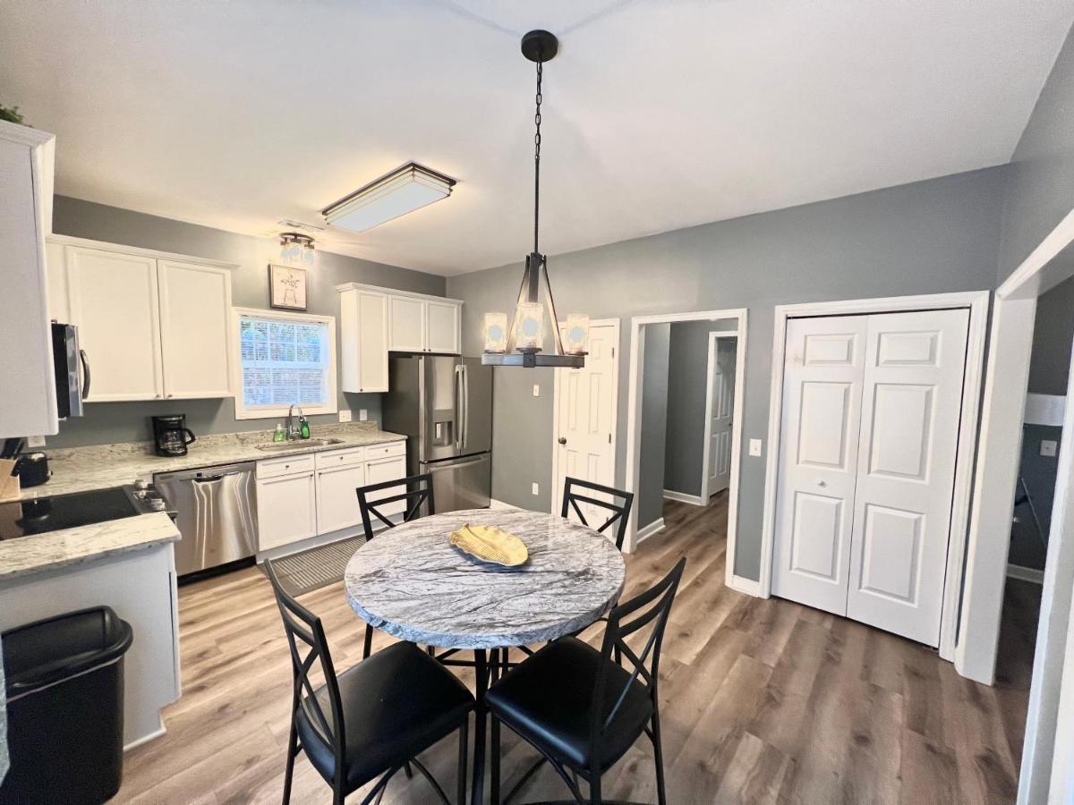 Beautiful, Spacious, Hidden Gem In Heart Of Wilmington  Kültér fotó